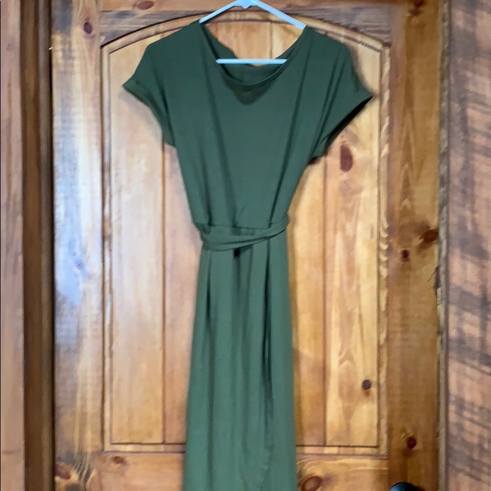 Women’s casual dress